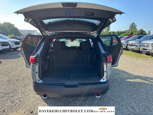 Used 2023 Chevrolet Traverse LT AWD/4WD image 28