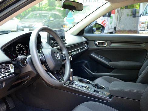 Used 2022 Honda Civic LX image 13