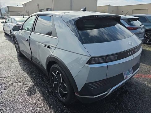 Used 2024 Hyundai Ioniq 5 SEL image 3