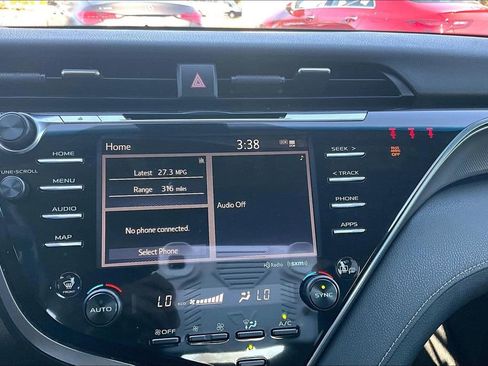 Used 2020 Toyota Camry XSE image 24