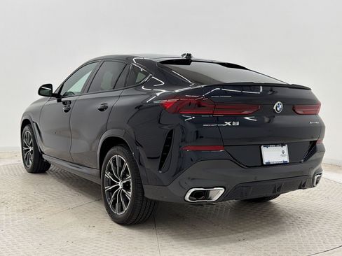 Used 2024 BMW X6 xDrive40i w/ Premium Package AWD/4WD image 3