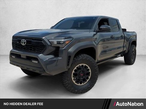 Used 2024 Toyota Tacoma TRD Off-Road AWD/4WD image 1