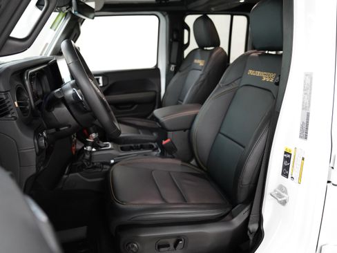 Used 2024 Jeep Wrangler Unlimited Rubicon 392 image 4