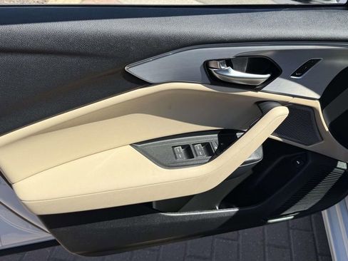 Certified 2025 Acura TLX w/ Technology Package image 9