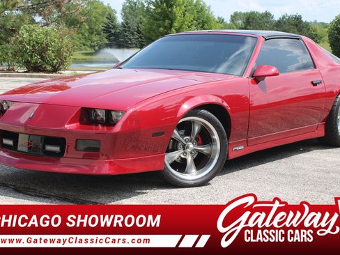 Used 1989 Chevrolet Camaro RS RWD image 1