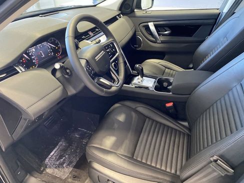 New 2023 Land Rover Discovery Sport SE image 11