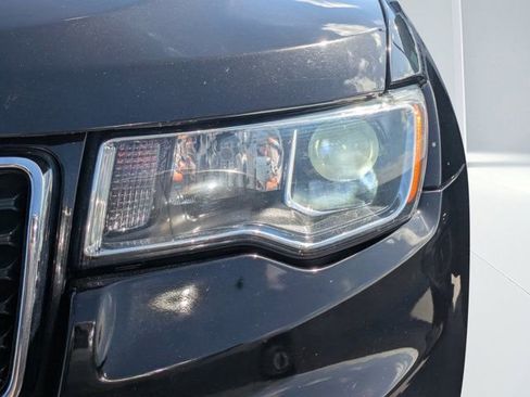 Used 2019 Jeep Grand Cherokee Limited image 7