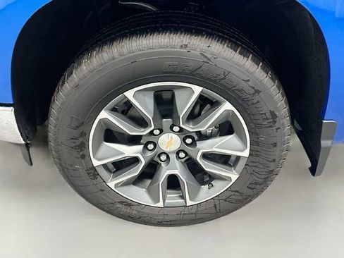 New 2026 Chevrolet Silverado 1500 LT AWD/4WD image 35