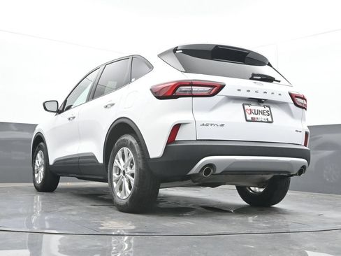Used 2025 Ford Escape Active AWD/4WD image 50
