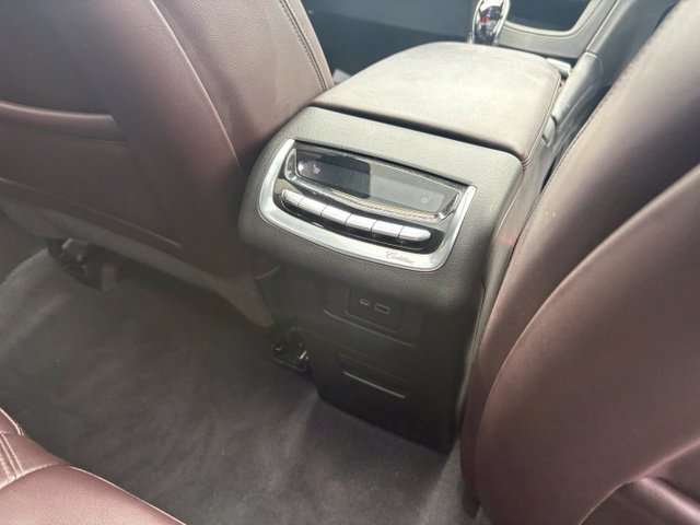 Used 2023 Cadillac XT6 Premium Luxury FWD image 30