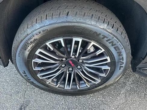 Certified 2025 GMC Yukon Elevation AWD/4WD image 37