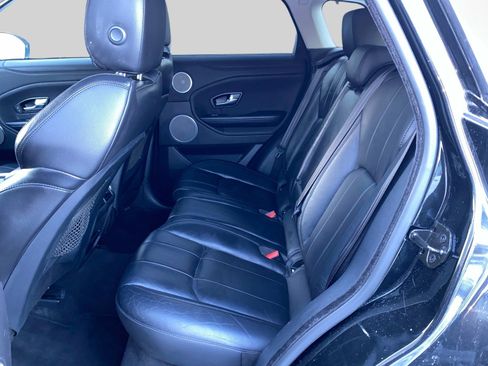 Used 2017 Land Rover Range Rover Evoque SE Premium image 10