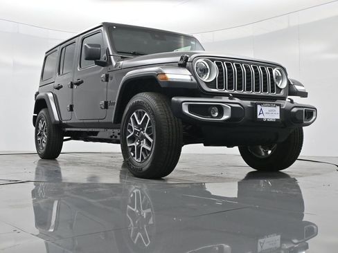 New 2025 Jeep Wrangler Unlimited Sahara w/ Safety Group AWD/4WD image 38