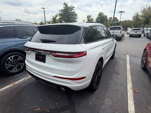 New 2025 Lincoln Corsair Reserve w/ Equipment Group 202A image 3