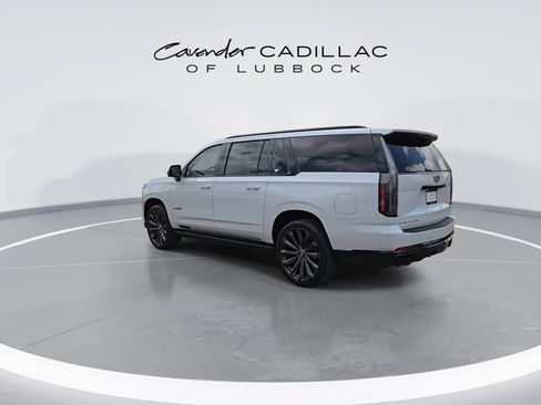 New 2026 Cadillac Escalade ESV V AWD/4WD image 6