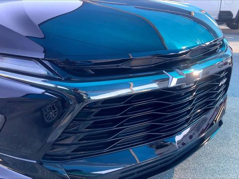 Certified 2023 Chevrolet Blazer RS w/ Driver Confidence II Package image 31