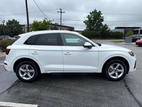 Used 2023 Audi Q5 2.0T Premium w/ Convenience Package AWD/4WD image 6