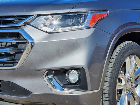 Used 2019 Chevrolet Traverse High Country w/ LPO, Floor Liner Package image 5