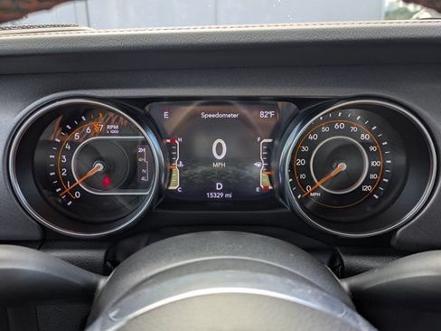 Used 2023 Jeep Gladiator Mojave w/ Trailer Tow Package AWD/4WD image 28