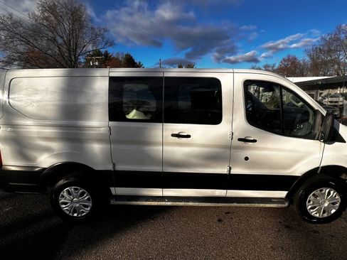 Used 2019 Ford Transit 250 130 Low Roof w/ Exterior Upgrade Package image 4
