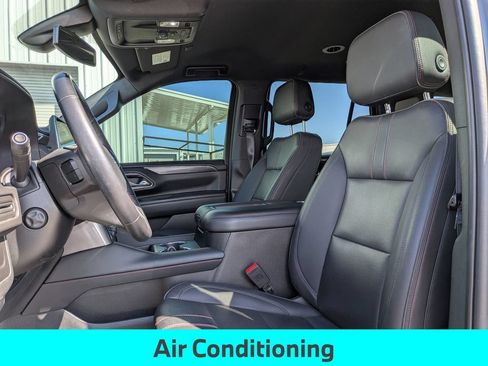 Used 2022 Chevrolet Tahoe RST w/ Luxury Package RWD image 15
