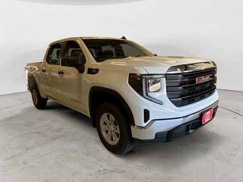 New 2026 GMC Sierra 1500 Pro w/ Trailering Package image 8