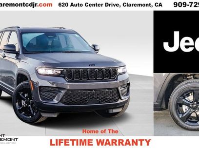 New 2025 Jeep Grand Cherokee Altitude
