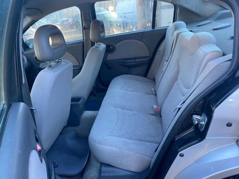 Used 2005 Saturn ION Level 1 image 10