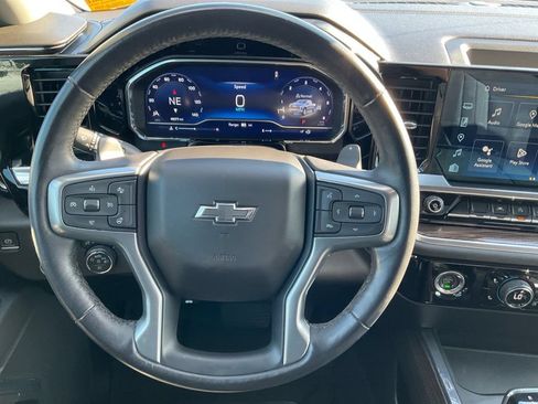 Used 2023 Chevrolet Silverado 1500 RST w/ Protection Package AWD/4WD image 16