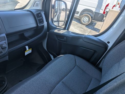New 2026 RAM ProMaster 2500 w/ Convenience Group image 18
