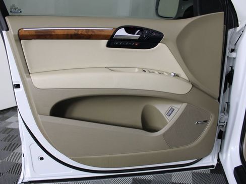 Used 2015 Audi Q7 3.0T Premium Plus w/ Premium Plus Package image 12