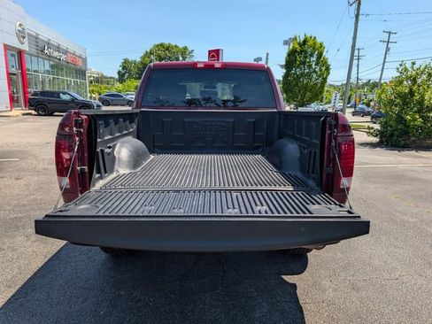 Used 2024 RAM 1500 Warlock AWD/4WD image 12