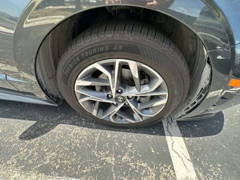 Used 2022 Hyundai Sonata SEL FWD image 9
