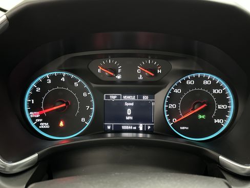Used 2018 Chevrolet Equinox LT AWD/4WD image 24