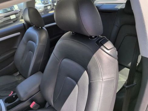 Used 2012 Audi A5 2.0T Premium image 18