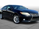 Used 2013 Lexus ES 300h image 2