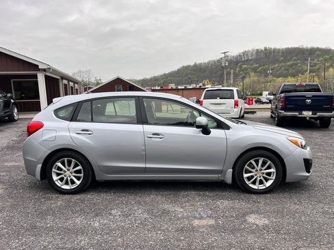 Used 2014 Subaru Impreza 2.0i Premium w/ All-Weather Package w/CVT AWD/4WD image 8