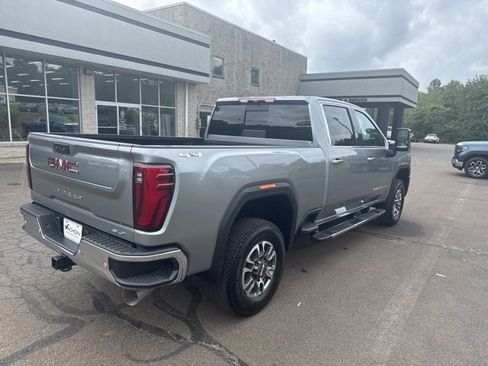 New 2025 GMC Sierra 2500 SLT w/ SLT Premium Package image 6
