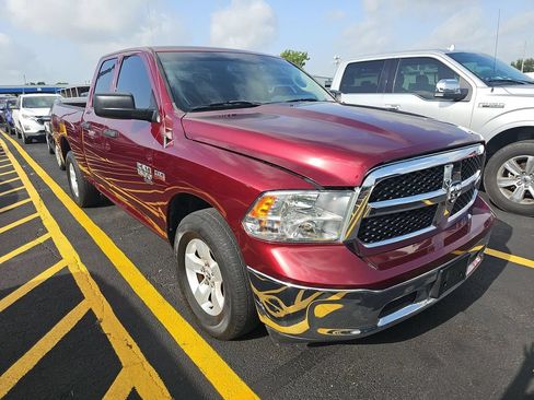 Used 2019 RAM 1500 Tradesman w/ Chrome Plus Package RWD image 3