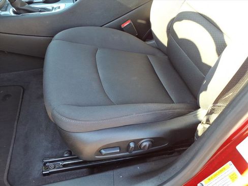 Used 2024 Chevrolet Malibu LT image 16