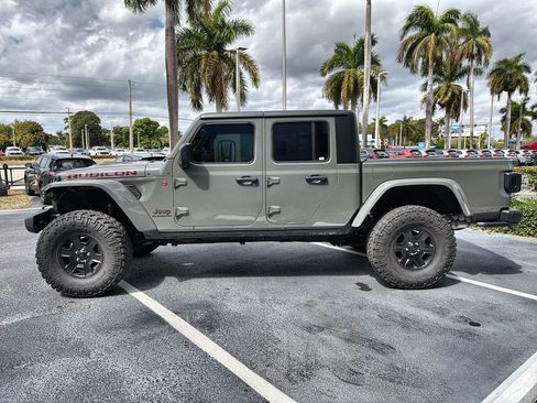 Used 2022 Jeep Gladiator Rubicon AWD/4WD image 5