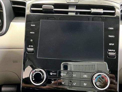 Certified 2024 Hyundai Tucson SE AWD/4WD image 6