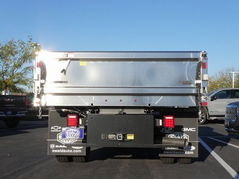 New 2025 GMC Sierra 3500 Pro w/ Convenience Package AWD/4WD image 22