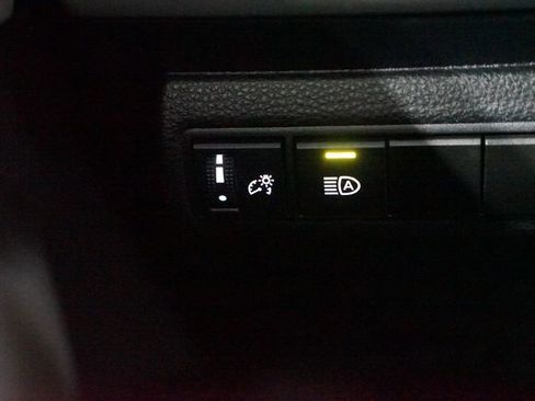 Used 2023 Toyota Corolla LE w/ LE Premium Package image 23