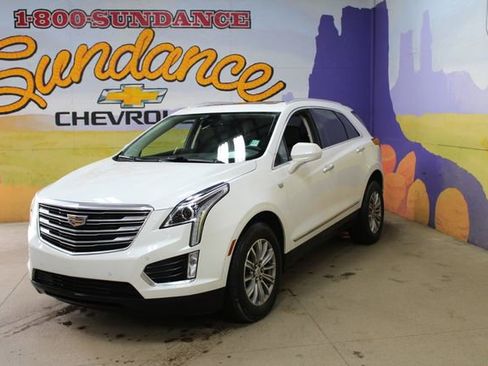 Used 2019 Cadillac XT5 Luxury w/ Trailering Package AWD/4WD image 8