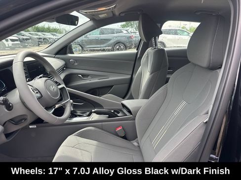 Used 2026 Hyundai Elantra Sport FWD image 12