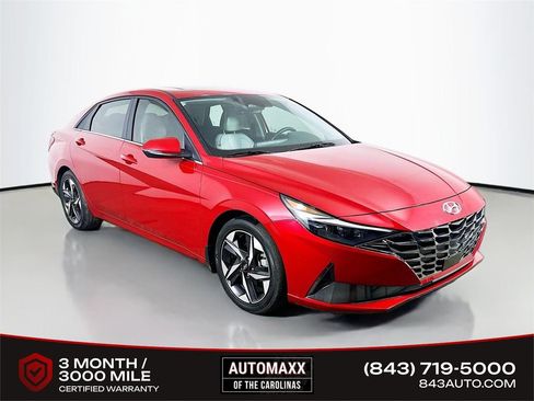 Used 2022 Hyundai Elantra Limited w/ Winter Weather Package FWD image 1