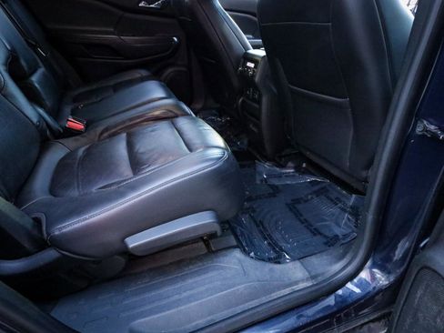 Used 2017 GMC Acadia SLT image 27