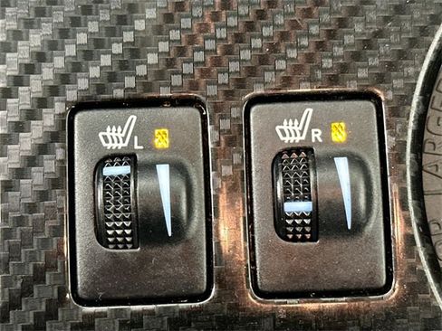 Used 2020 Toyota 4Runner TRD Off-Road Premium image 17