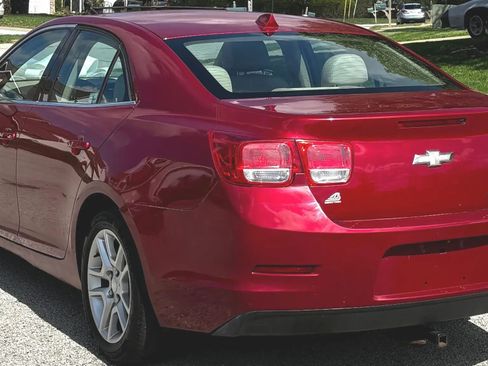 Used 2013 Chevrolet Malibu Eco w/ Power Convenience Package FWD image 3